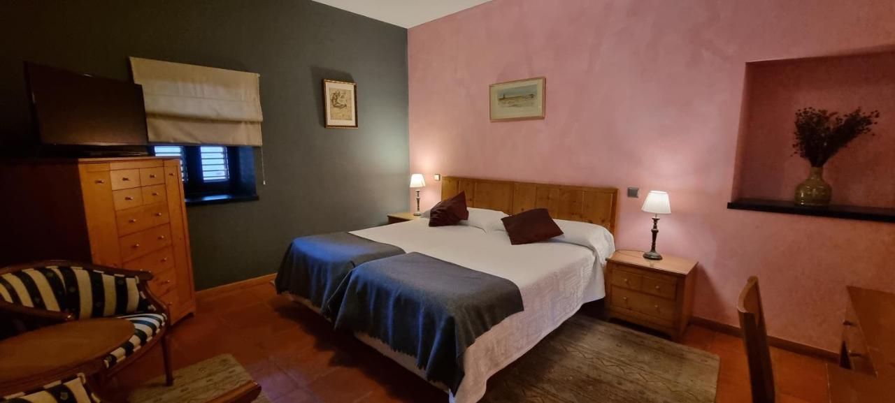 Hotel Sara De Ur Ла Кабрера Екстериор снимка