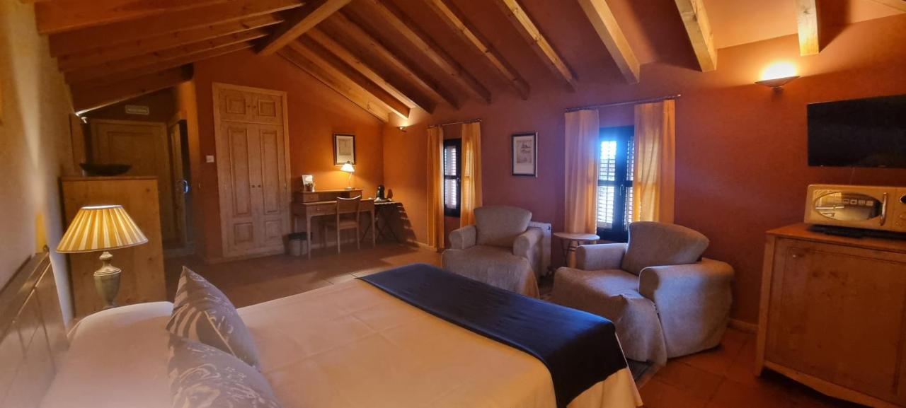 Hotel Sara De Ur Ла Кабрера Екстериор снимка