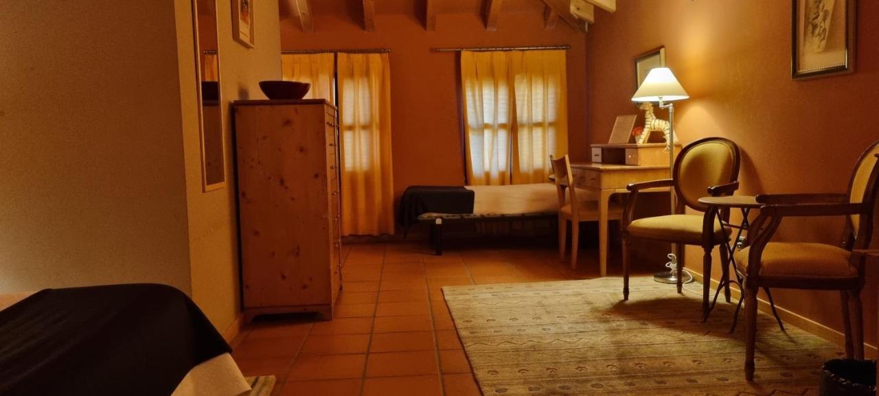 Hotel Sara De Ur Ла Кабрера Екстериор снимка