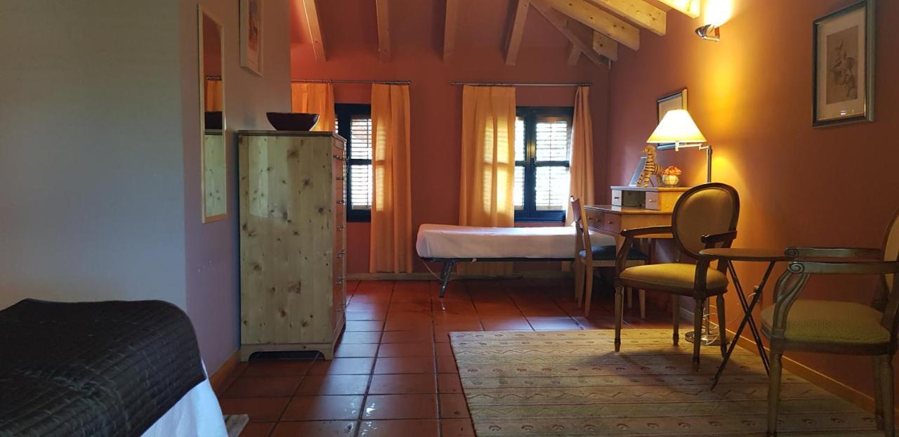 Hotel Sara De Ur Ла Кабрера Екстериор снимка