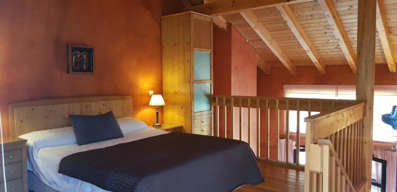 Hotel Sara De Ur Ла Кабрера Екстериор снимка