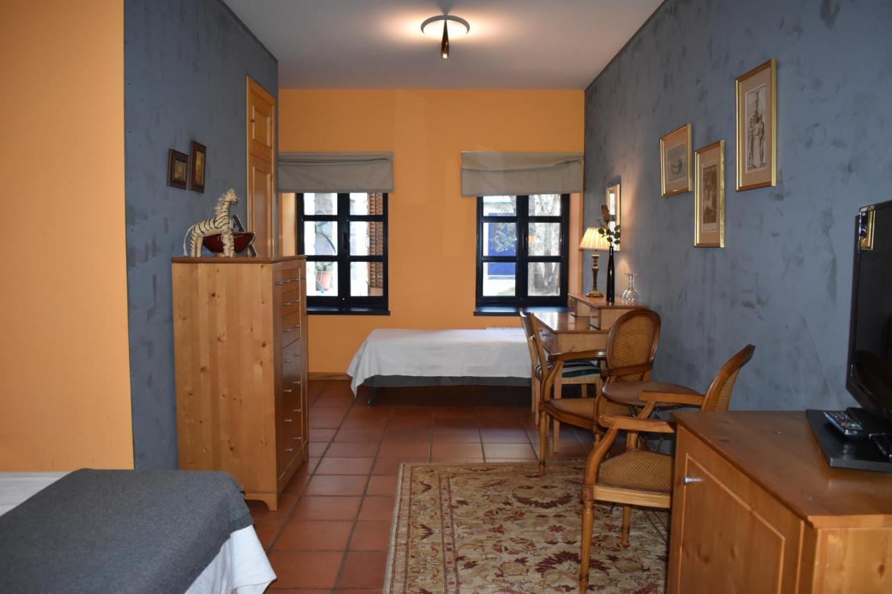 Hotel Sara De Ur Ла Кабрера Екстериор снимка
