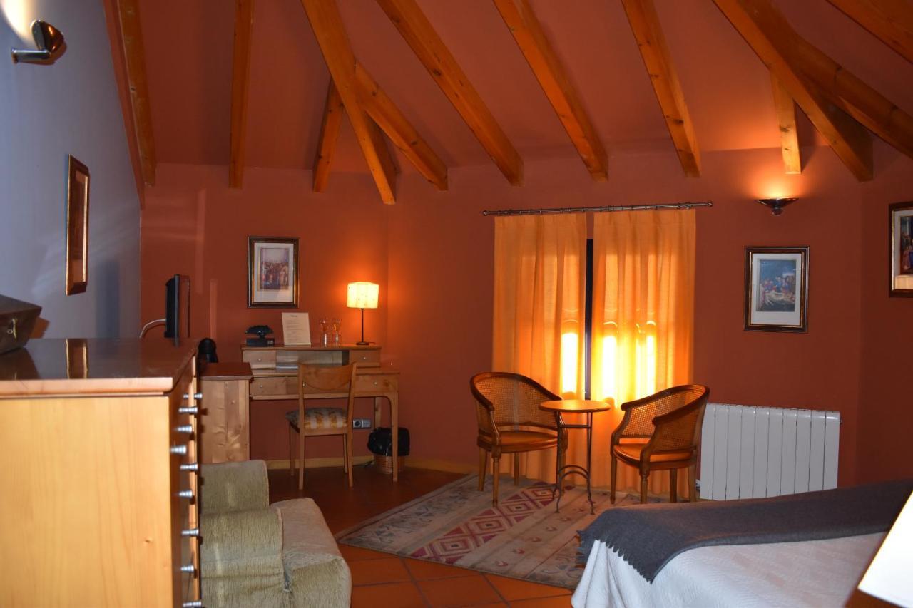 Hotel Sara De Ur Ла Кабрера Екстериор снимка
