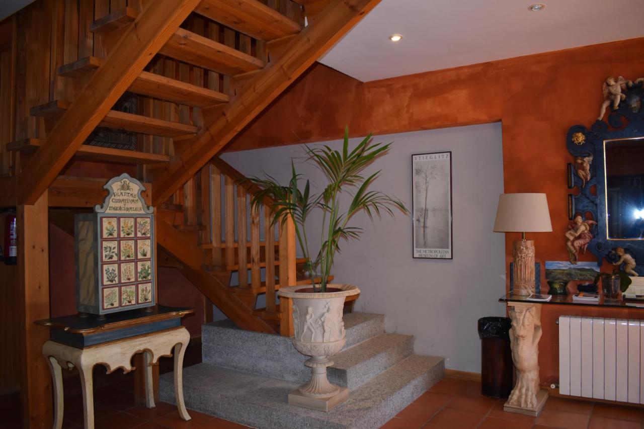 Hotel Sara De Ur Ла Кабрера Екстериор снимка